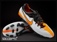 /album/lan%c3%a7amento%20-%20nike%20total%2090%20laser%20elite/soccer-bible-173-jpg/